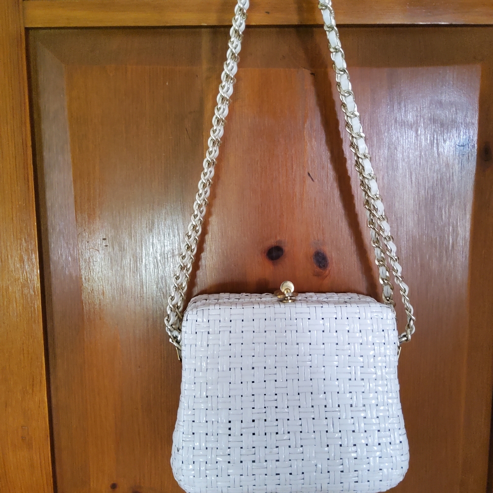 Authentic Vintage 1960's Rodo White Basket Weave Made in Italy EUC